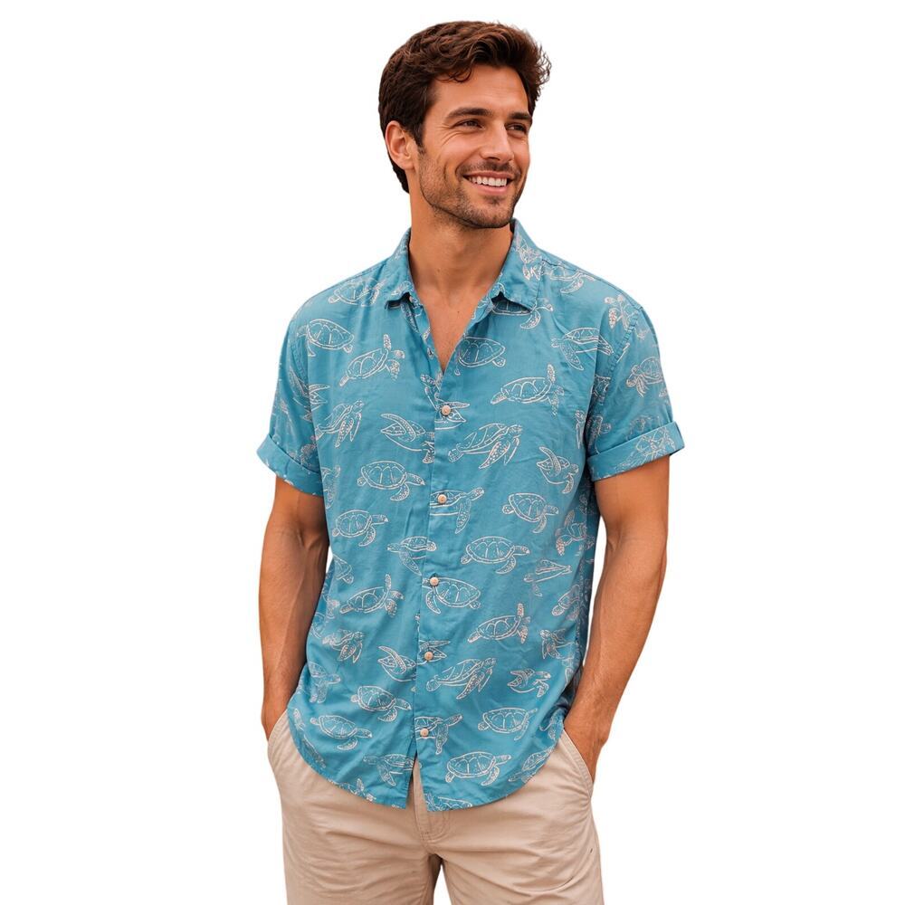 Chubbies nautical fish beach vacation themed button up size L blue casual EUC